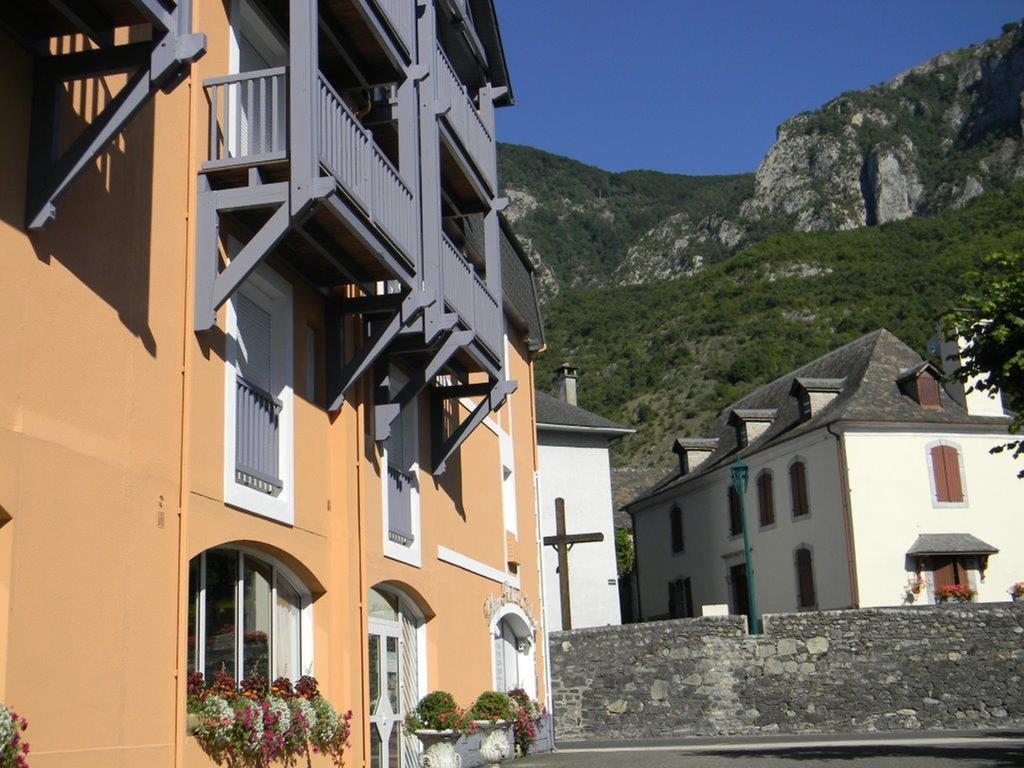Hotel Chez Pierre D'Agos Exterior foto